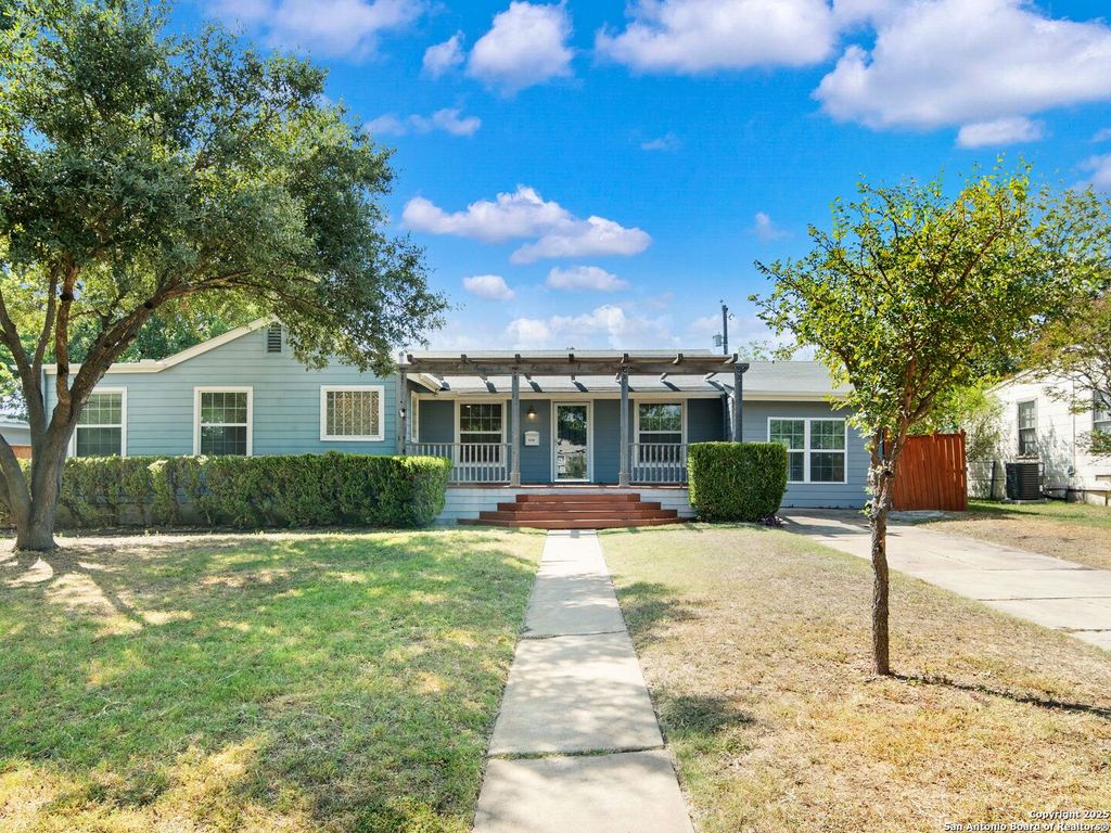 Photo of 338 BREES BLVD, San Antonio, TX 78209 (MLS # 1914299)