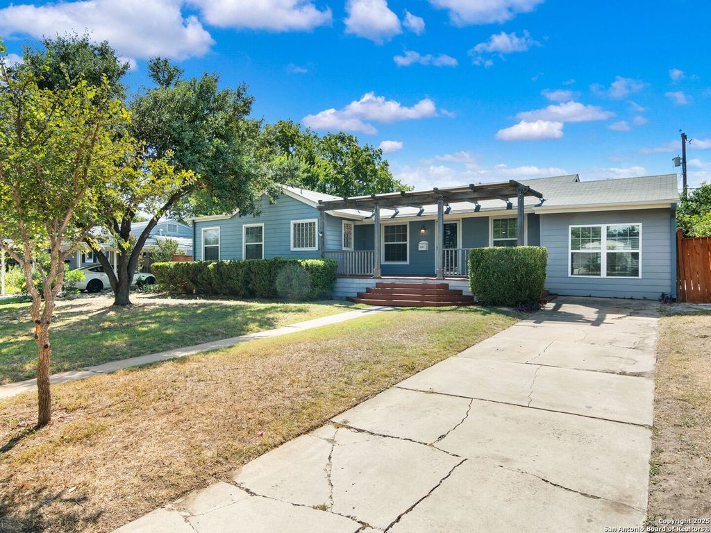 Photo of 338 BREES BLVD, San Antonio, TX 78209 (MLS # 1914299)