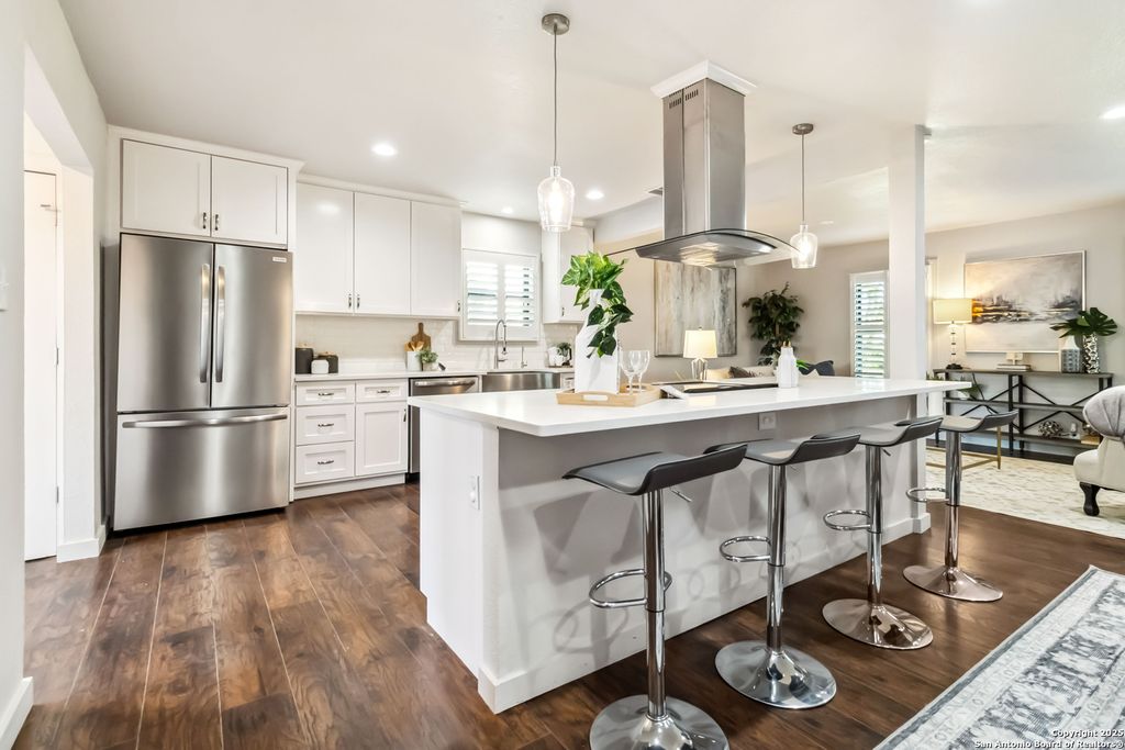 Photo of 124 Harmon, San Antonio, TX 78209 (MLS # 1860342)