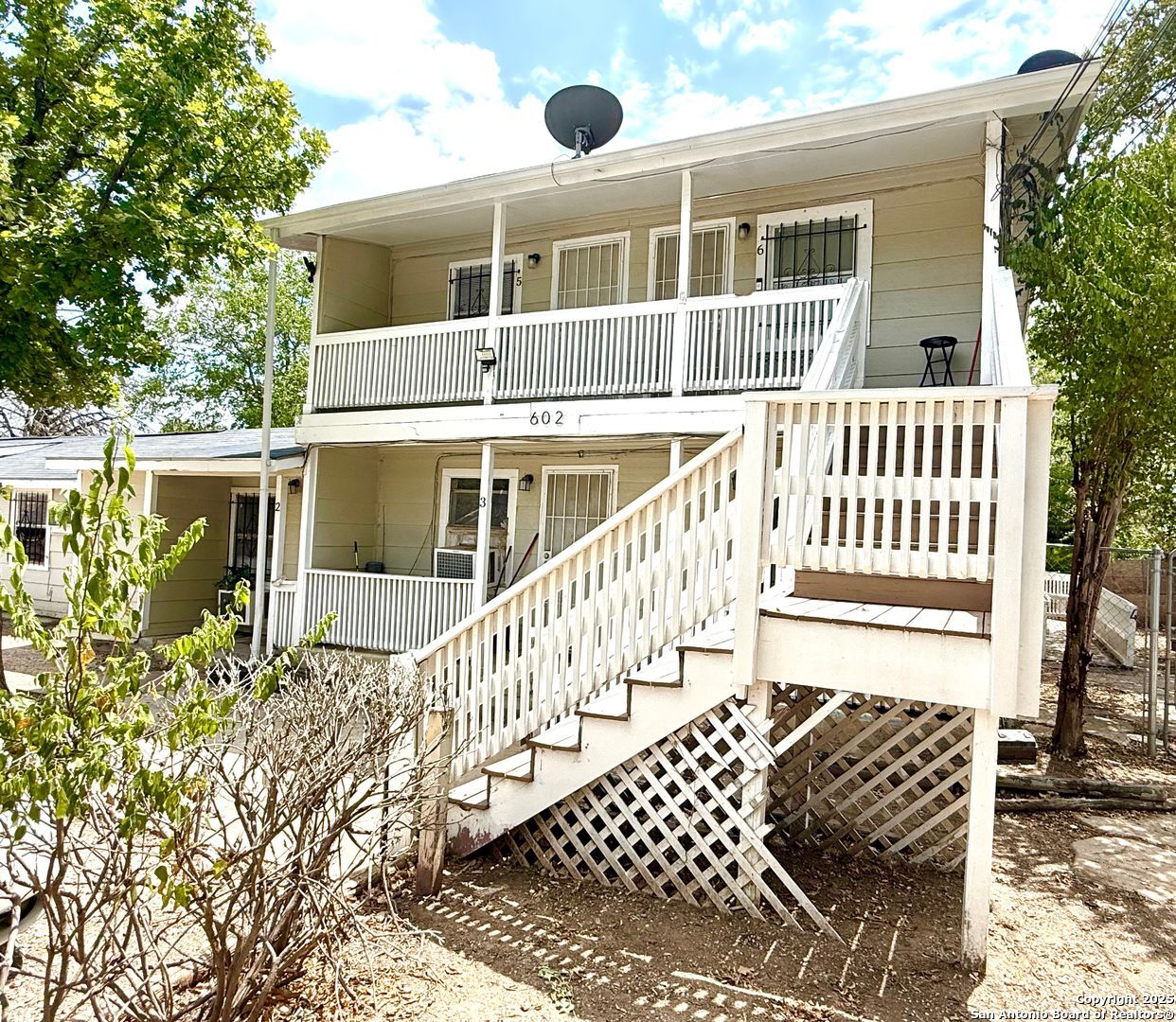 Photo 1 of 8 — 602 Lovett 4, San Antonio, TX 78211