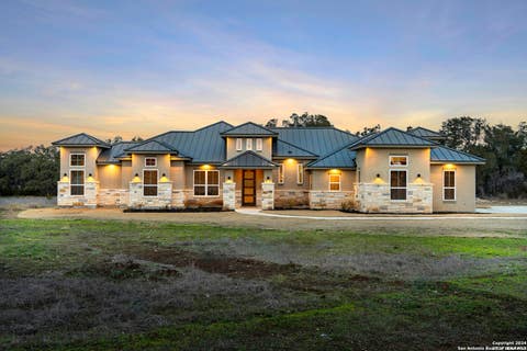 Property photo of 190 Spiritual Pass, Spring Branch, TX 78070