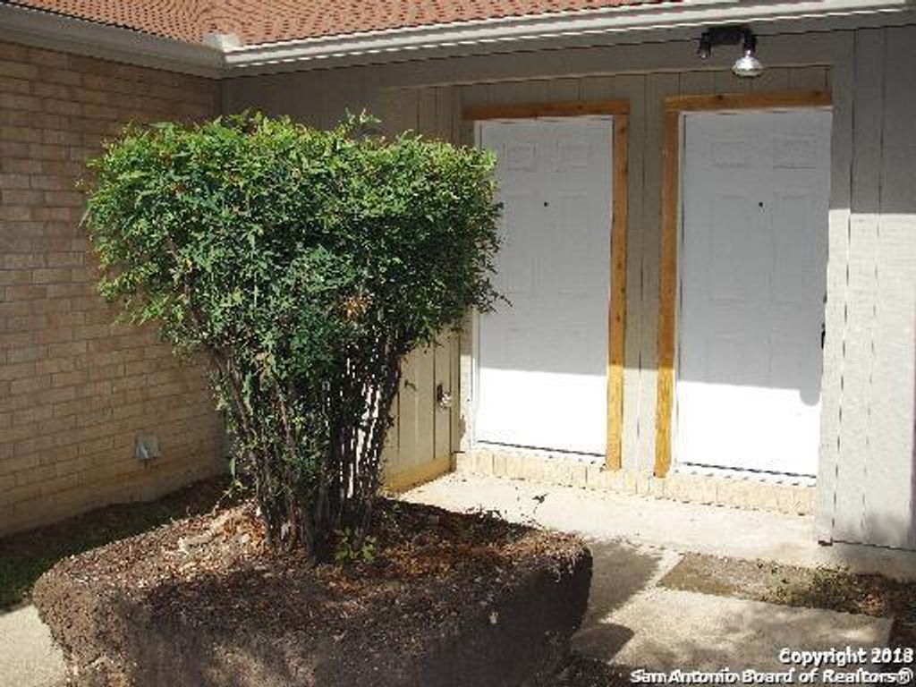 Photo of 4710 OAKFIELD WAY, San Antonio, TX 78250 (MLS # 1954201)