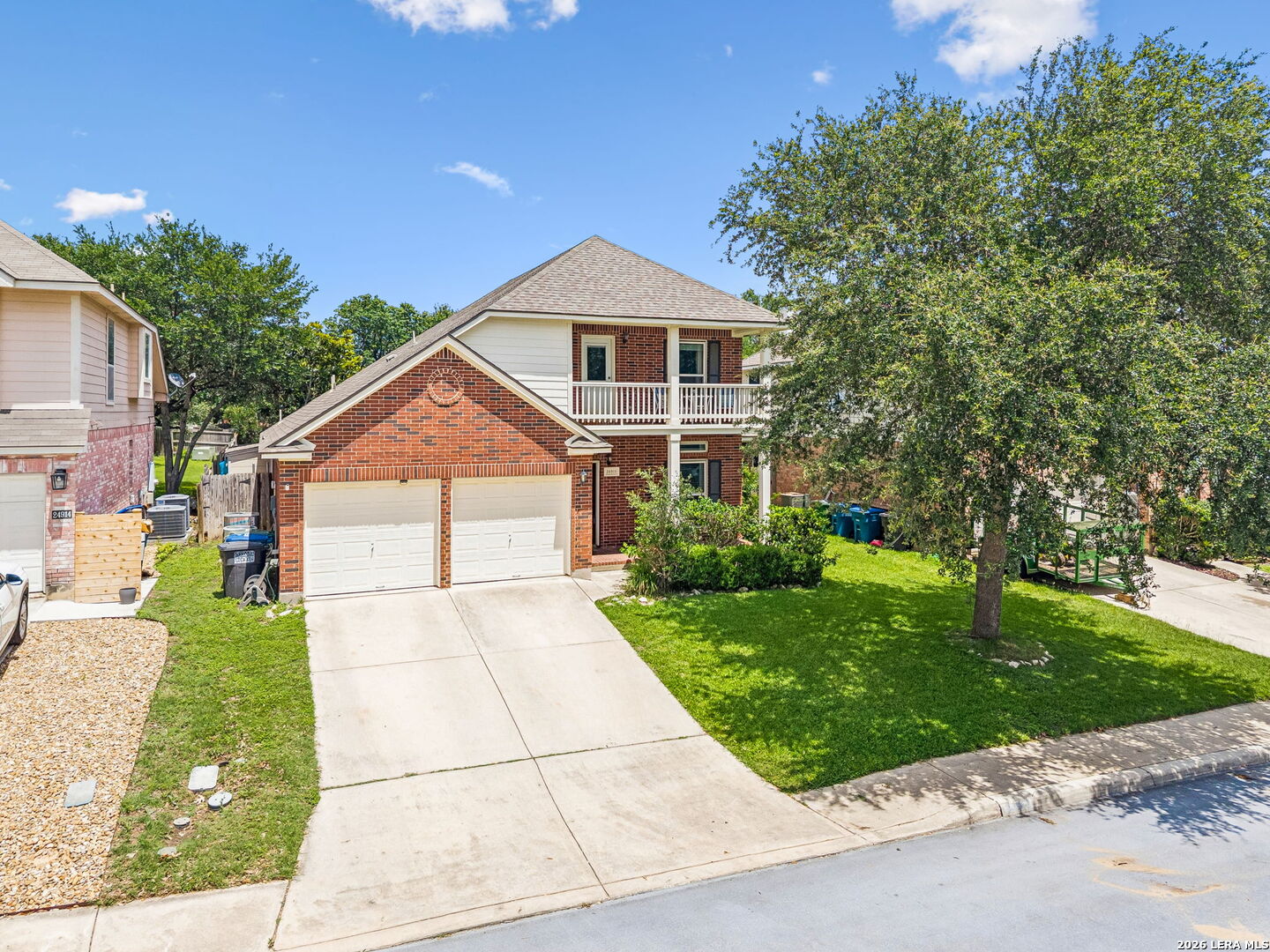 24910 Crescent Run