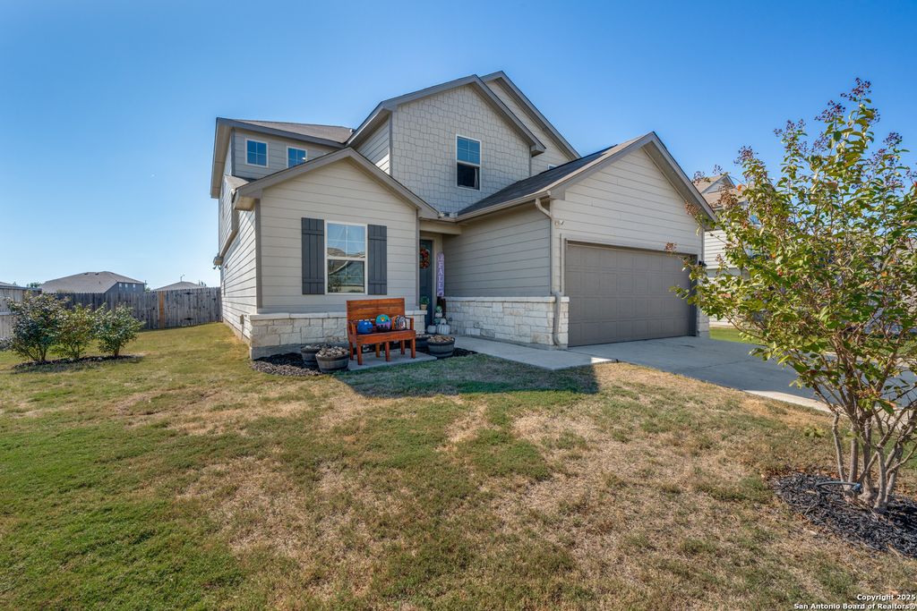 Photo of 1390 Rios Bend, New Braunfels, TX 78130 (MLS # 1921104)