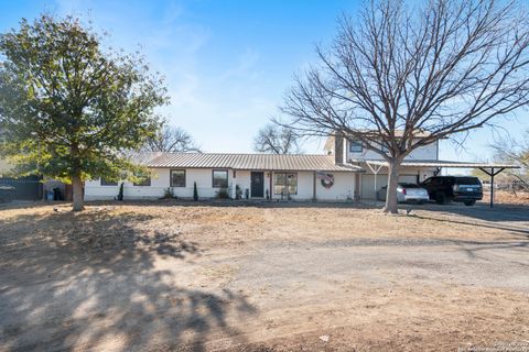 A home in Uvalde