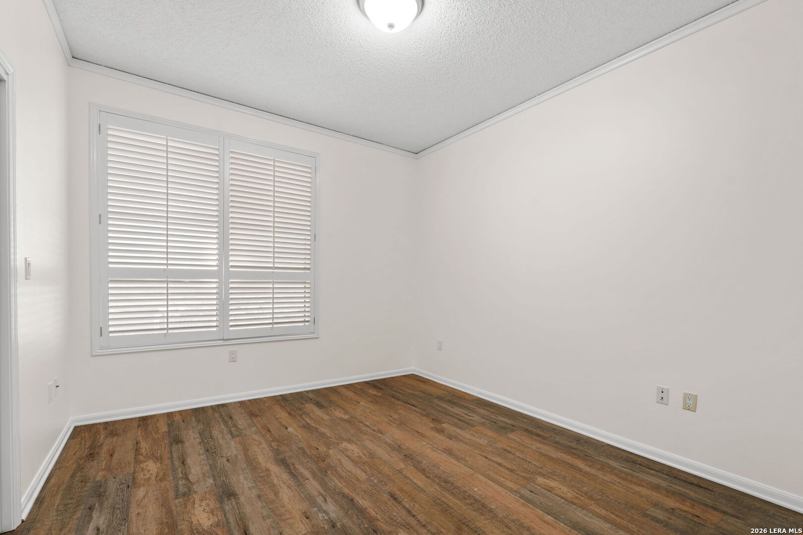 1 Towers Park Ln 1810