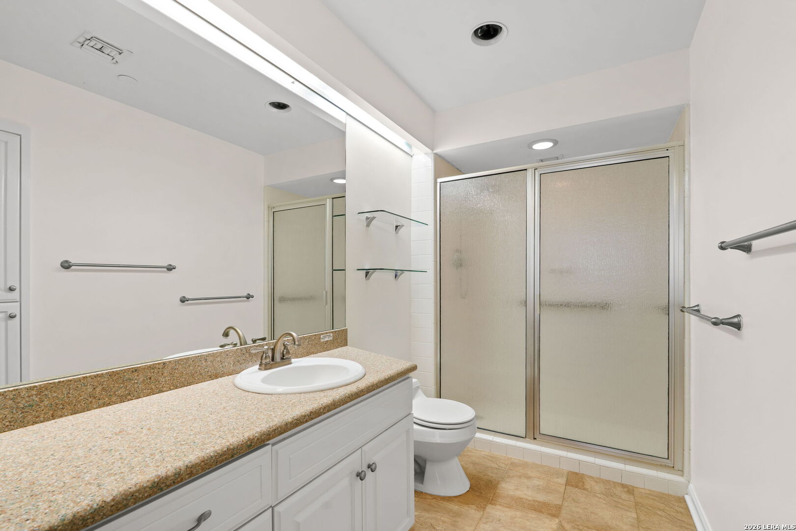 1 Towers Park Ln 1810