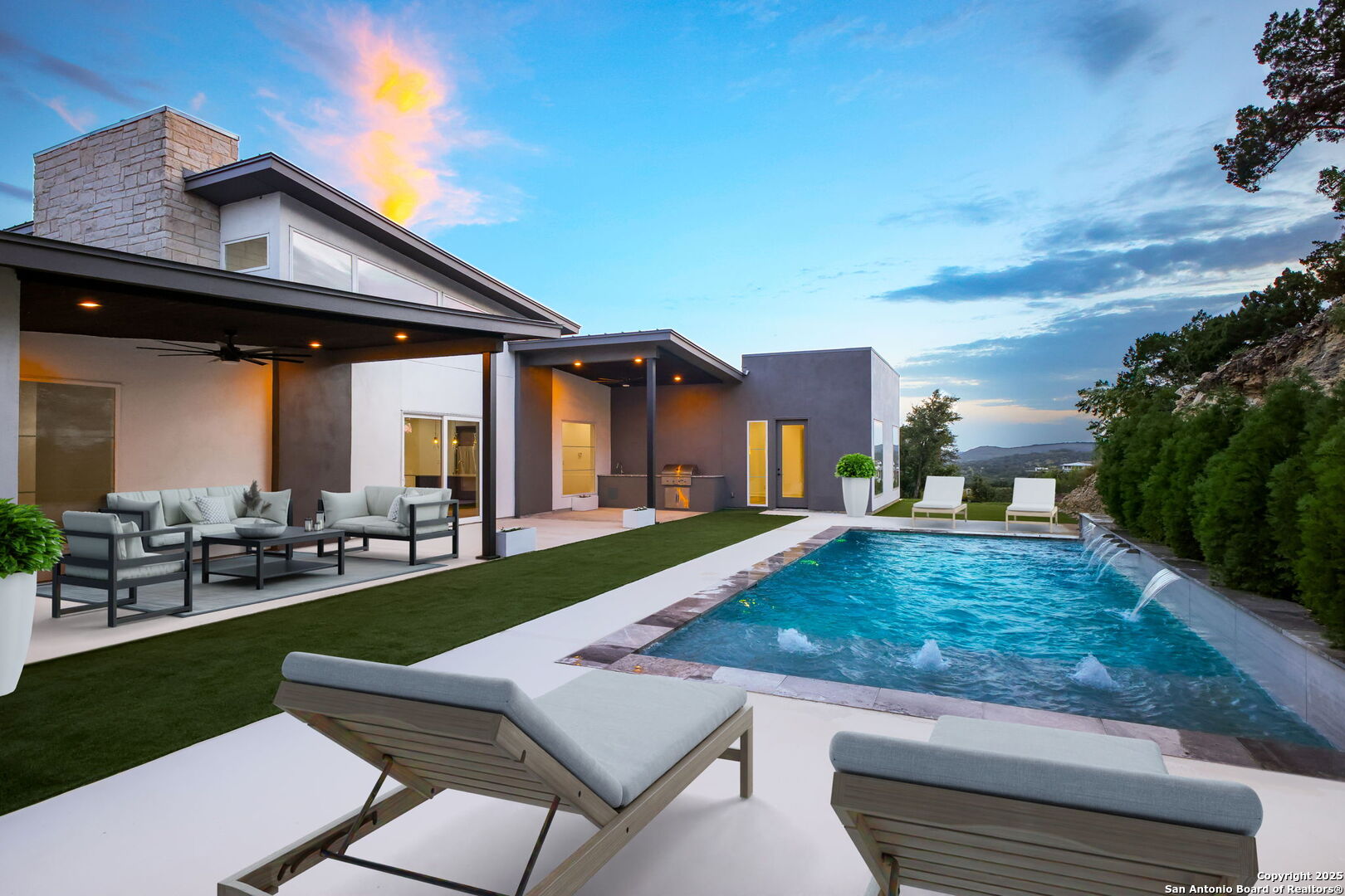 22810 Linwood Ridge