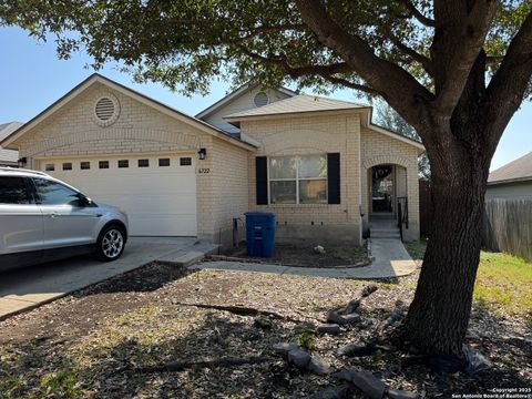 6722 Millrock Pass Live Oak TX 78233