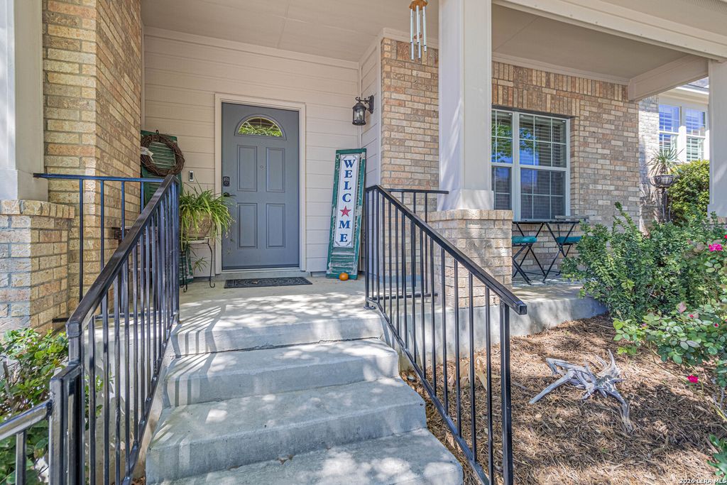 Photo of 8223 Sabinoso, Helotes, TX 78023 (MLS # 1954935)