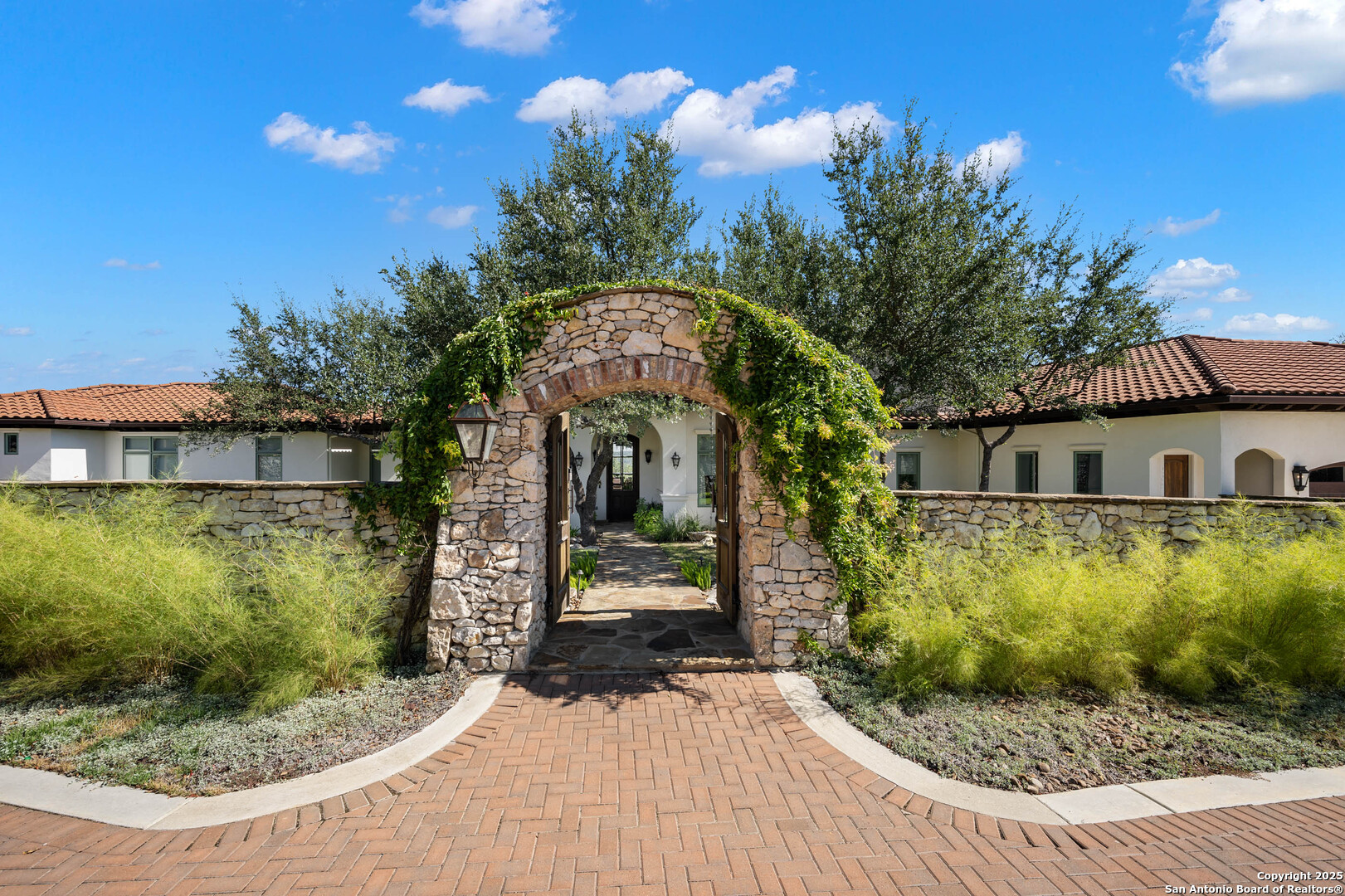 24209 Scenic Loop