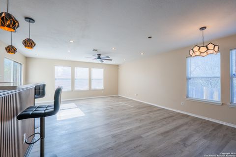 Tiny photo for 6638 Suncliff Crest, San Antonio, TX 78238 (MLS # 1931208)