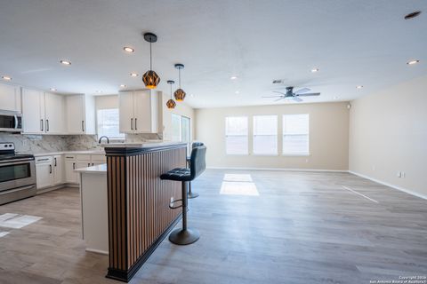 Tiny photo for 6638 Suncliff Crest, San Antonio, TX 78238 (MLS # 1931208)