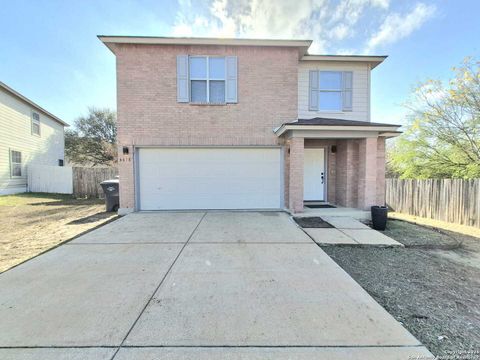 Photo for 6638 Suncliff Crest, San Antonio, TX 78238 (MLS # 1931208)