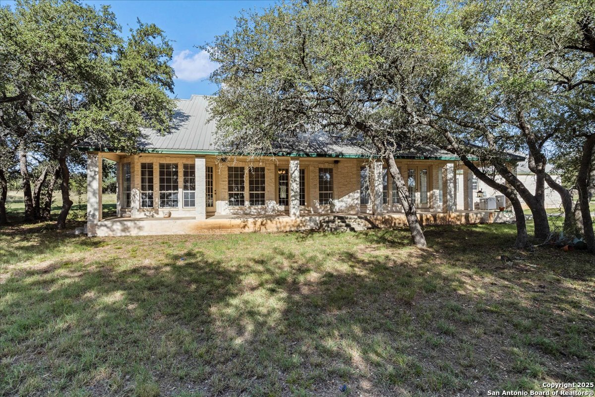 1651 old red ranch