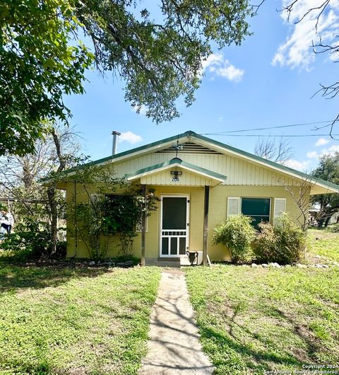 A home in Rocksprings