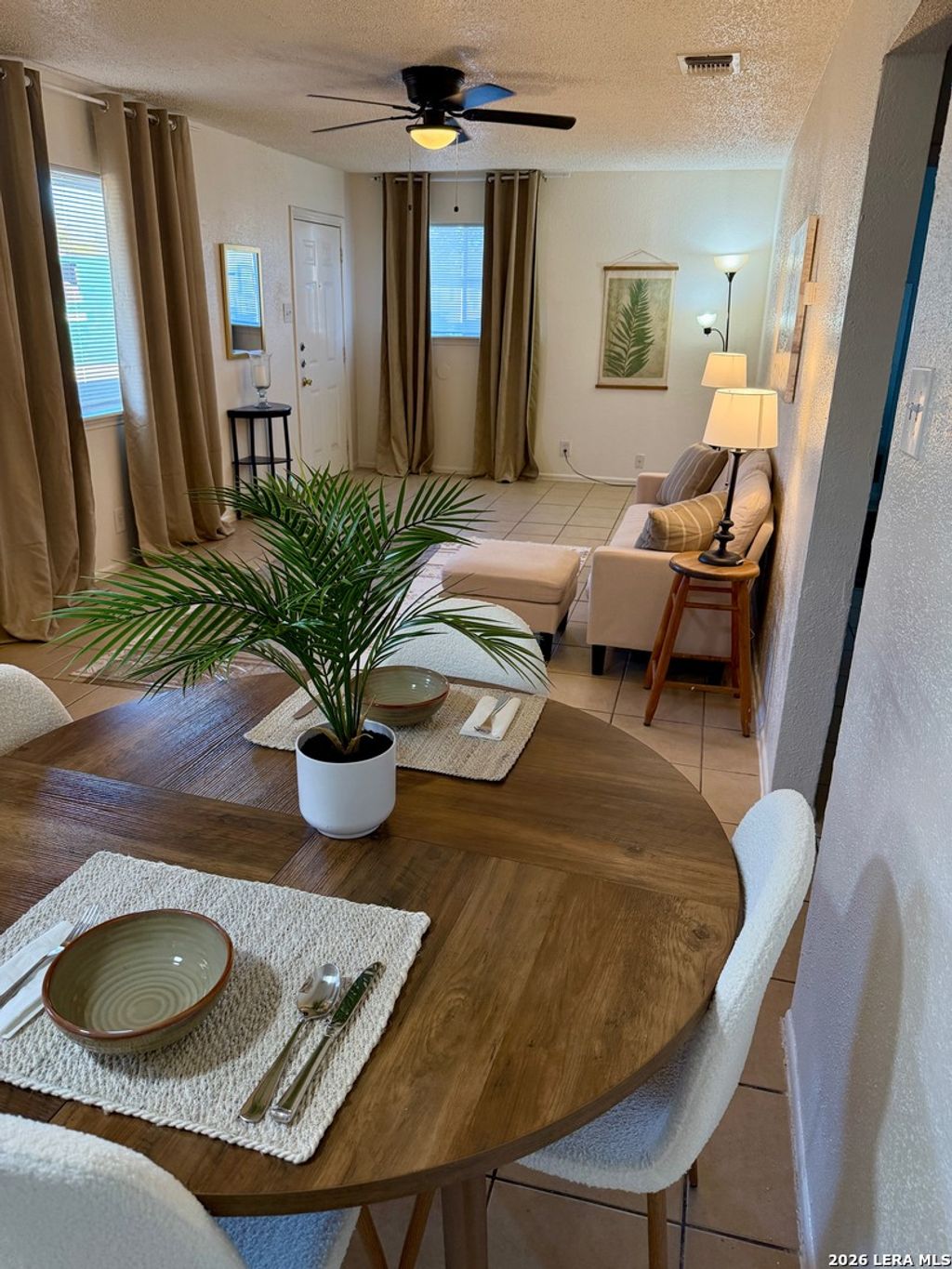 Photo of 144 W Villaret Blvd 106 #106, San Antonio, TX 78221 (MLS # 1939801)