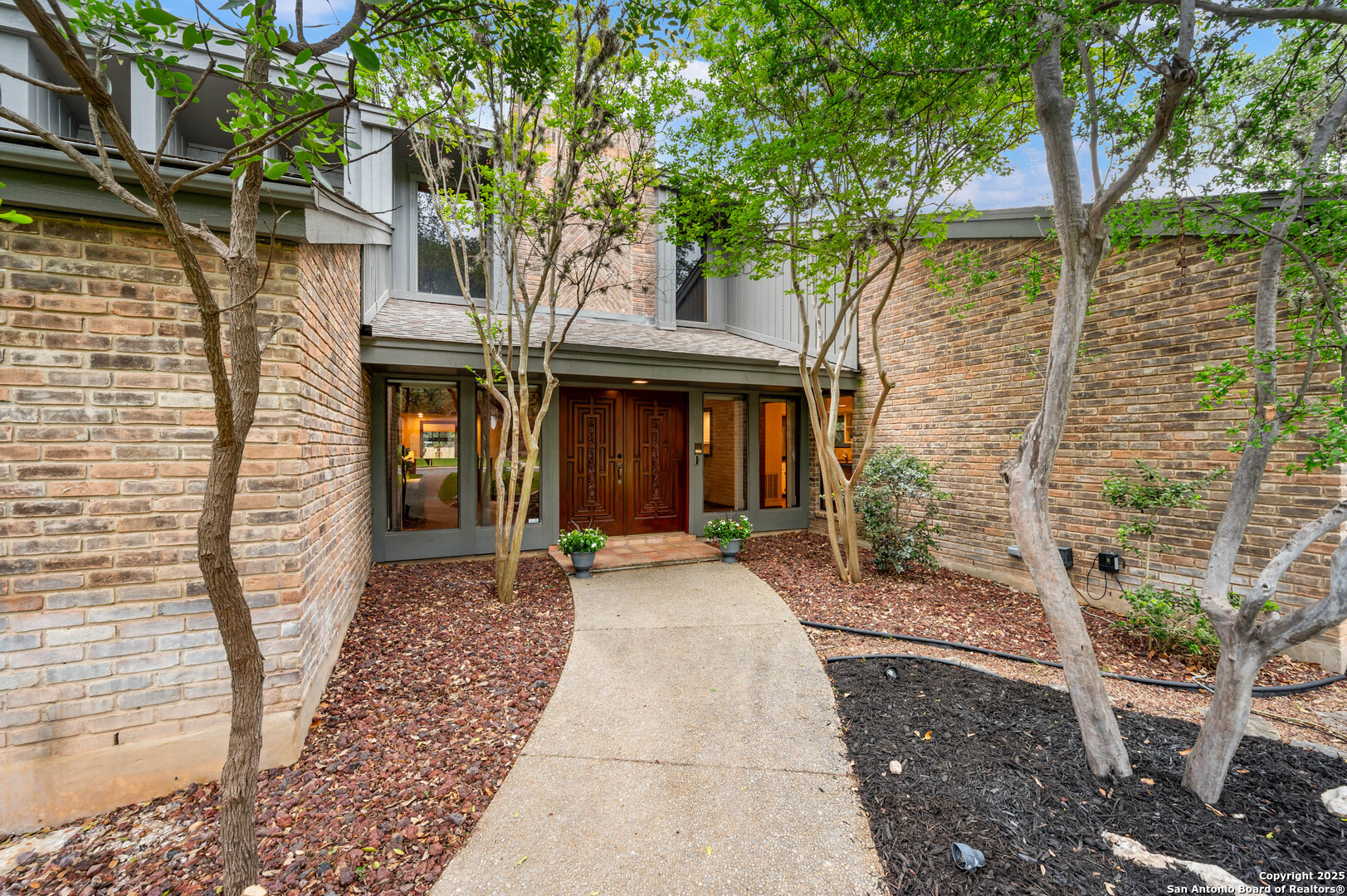 201 Garrapata Ln