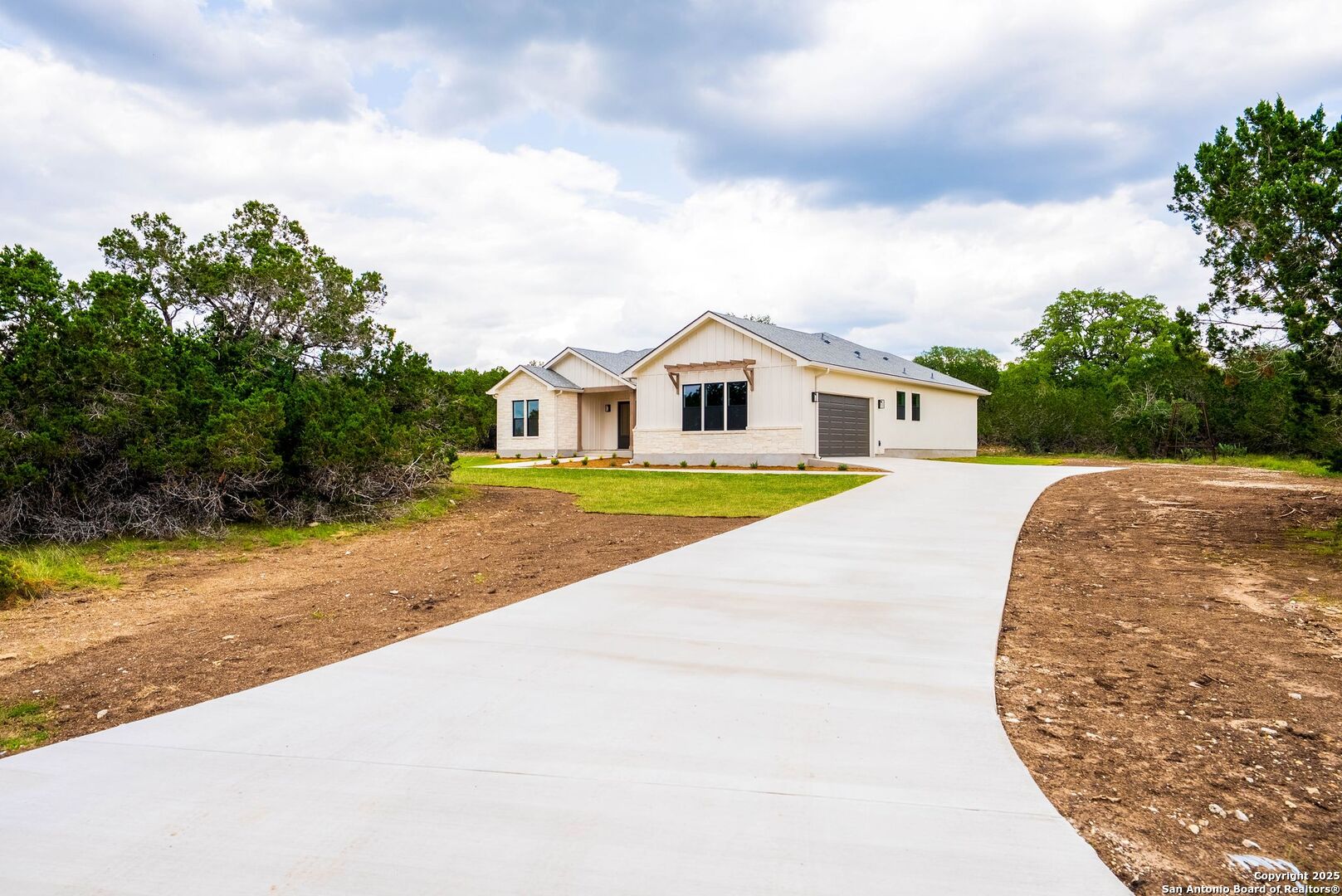 265 Vaquero Dr
