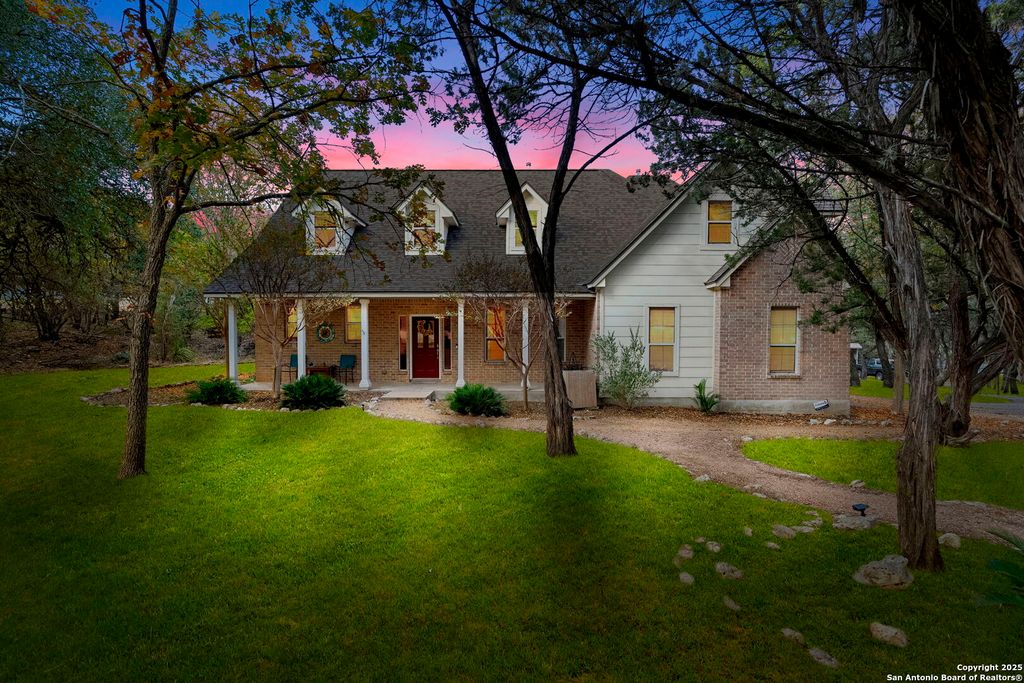 Photo of 9119 Cap Mountain Dr, San Antonio, TX 78255 (MLS # 1924091)