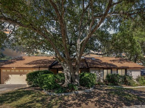 A home in Universal City