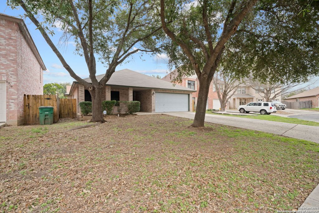 Photo of 6315 REGENCY CREST, San Antonio, TX 78249 (MLS # 1952663)