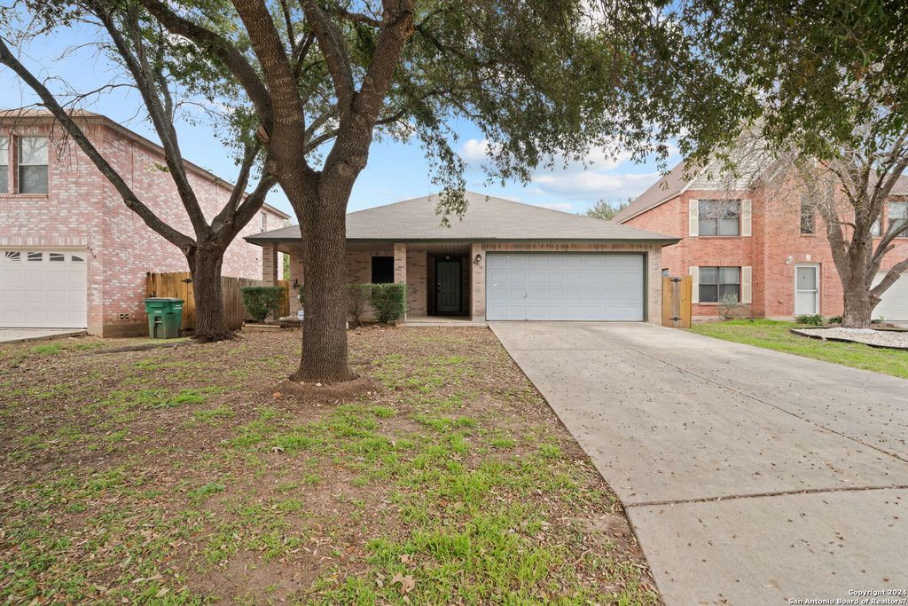 Photo of 6315 REGENCY CREST, San Antonio, TX 78249 (MLS # 1952663)