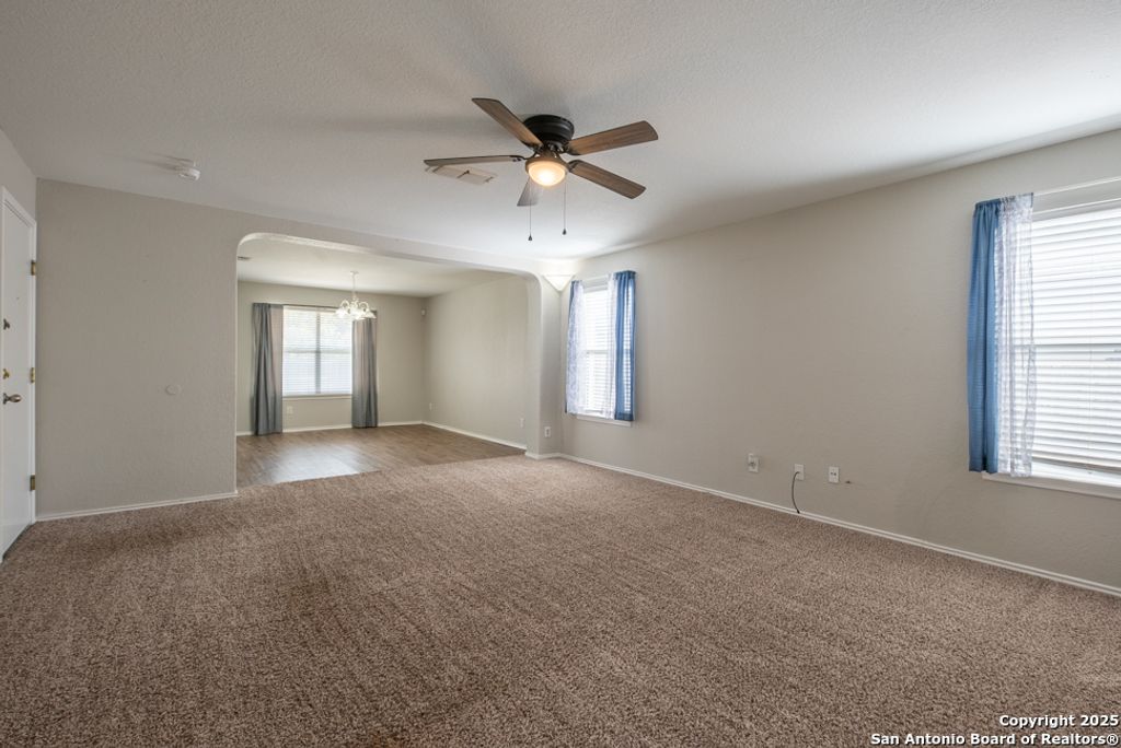 Photo of 434 Stable Vista, San Antonio, TX 78227 (MLS # 1890806)