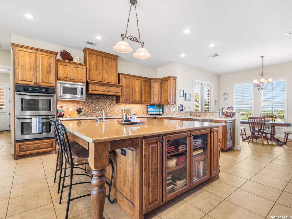 Photo of 1000 S Landmark, Kerrville, TX 78028 (MLS # 1935294)
