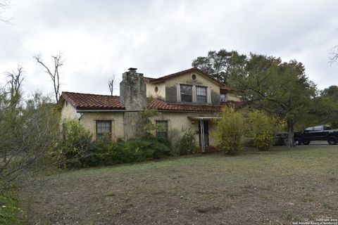 320 Babcock San Antonio TX 78201