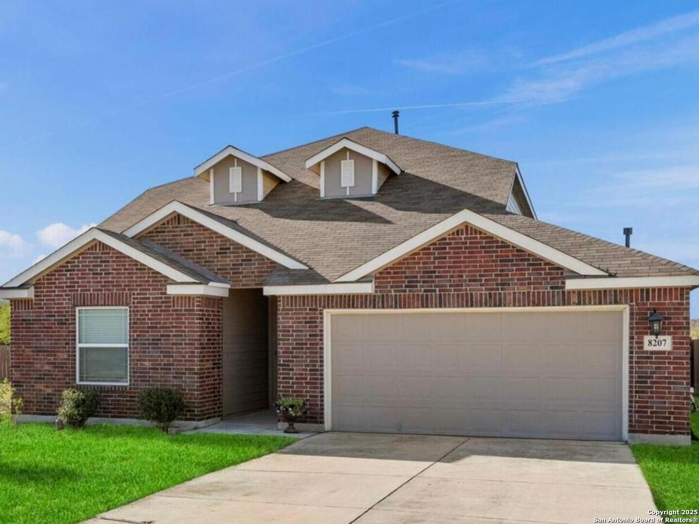 8207 CHASEMONT CT