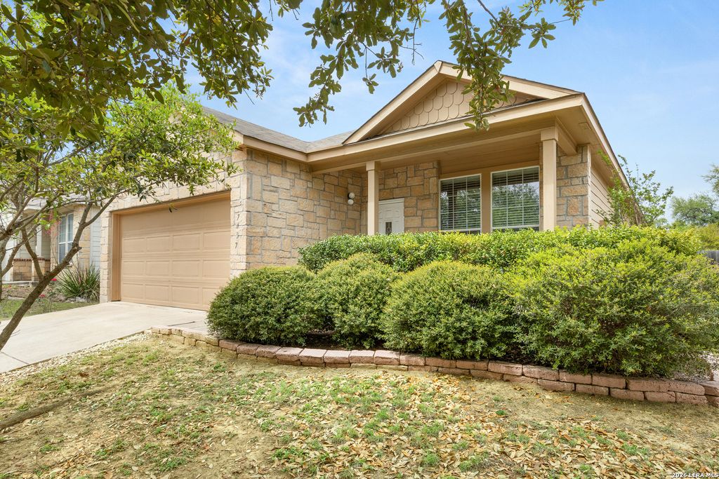 Photo of 7437 PARAISO PT, Boerne, TX 78015 (MLS # 1956655)