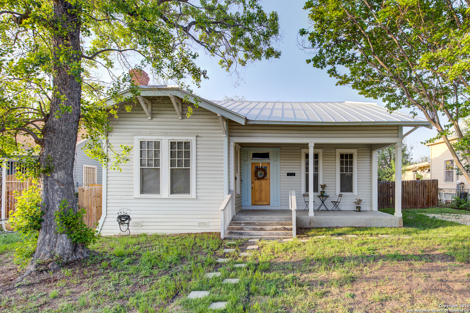 515 Burnet