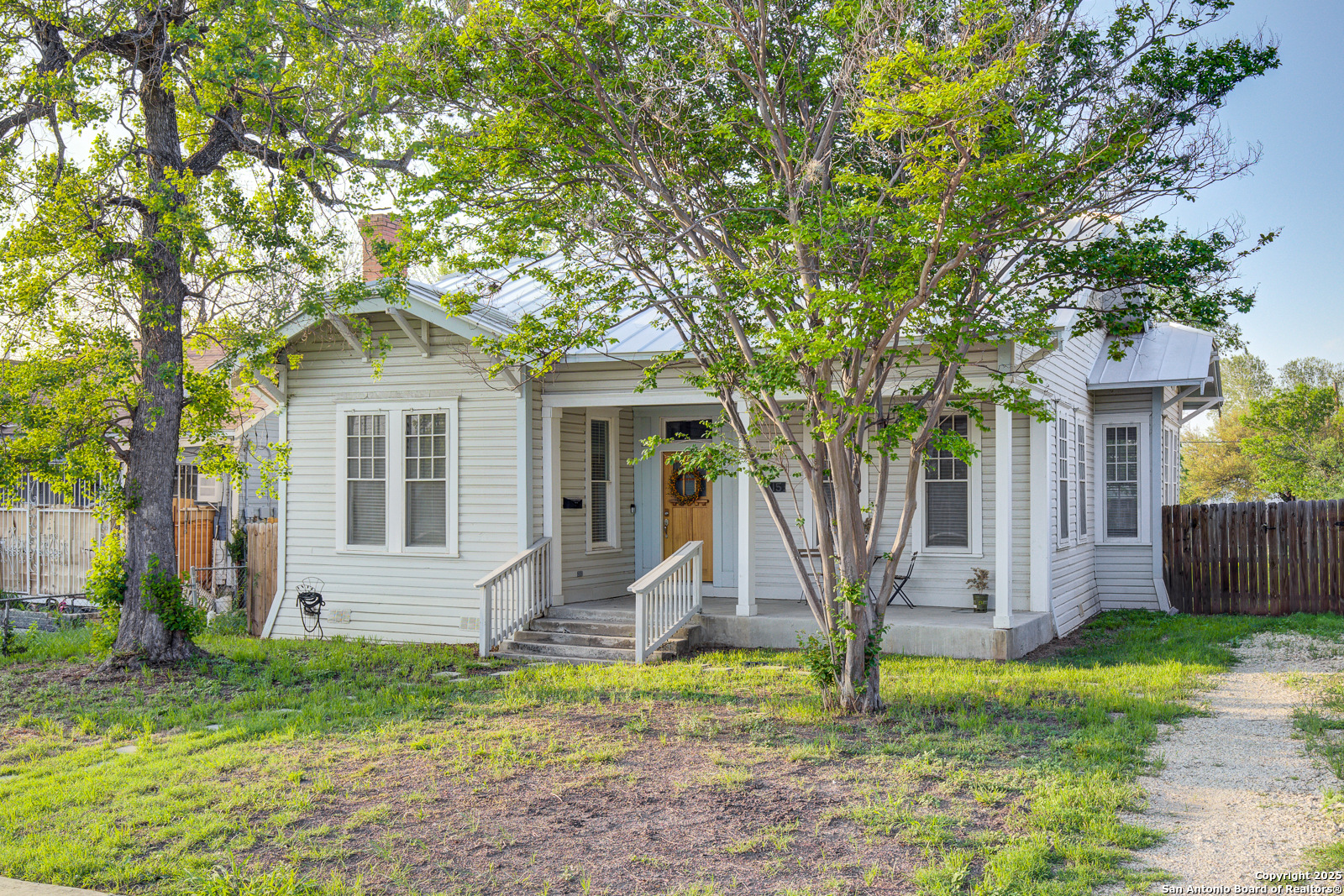 515 Burnet