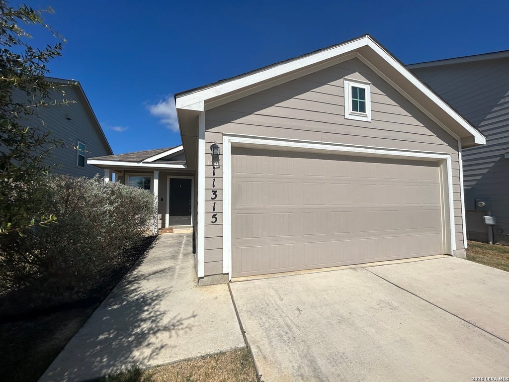 Photo of 11315 Babcock Bend, San Antonio, TX 78249 (MLS # 2018396)