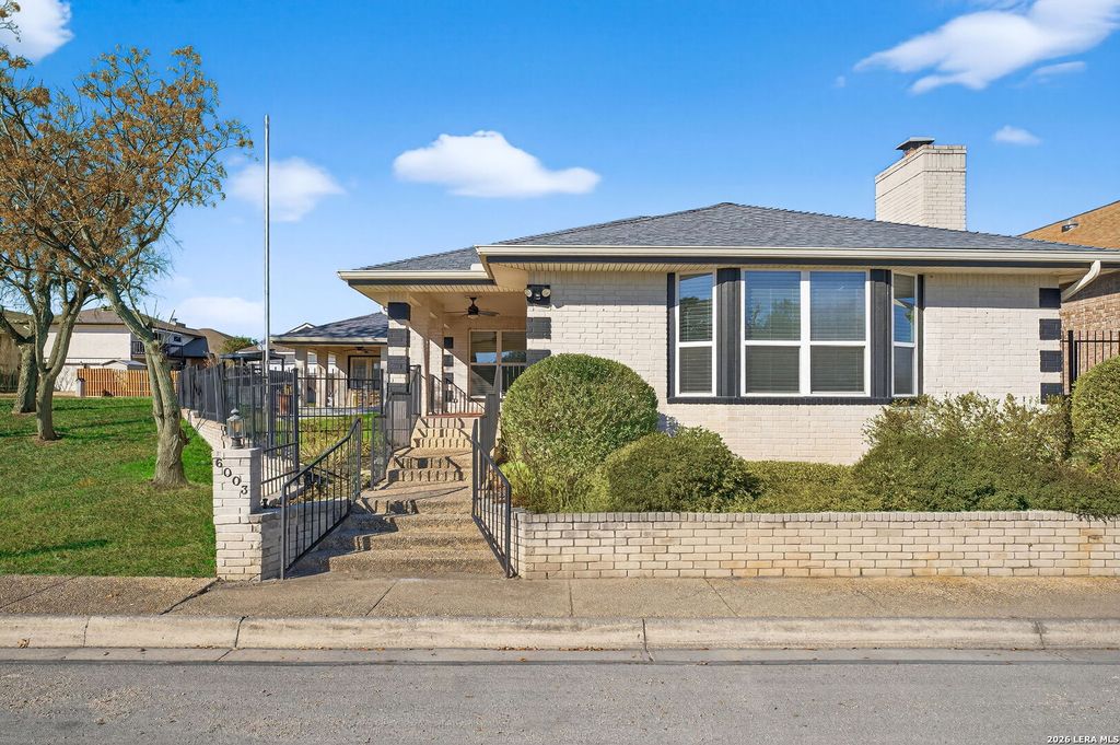 Photo of 6003 Brook Falls, Windcrest, TX 78239 (MLS # 1943034)