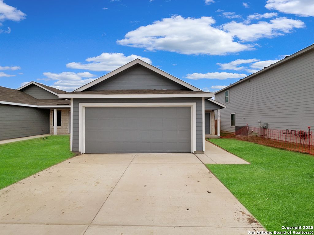 Photo of 10630 Nye Pass, San Antonio, TX 78224 (MLS # 1914031)