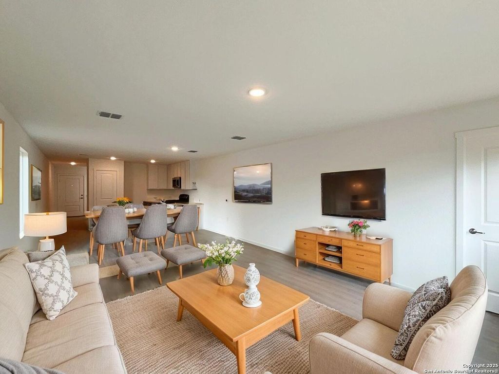 Photo of 10630 Nye Pass, San Antonio, TX 78224 (MLS # 1914031)