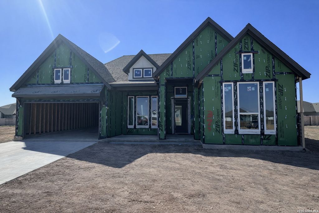 Photo of 3720 Moru Oak Drive, Seguin, TX 78155 (MLS # 1939750)