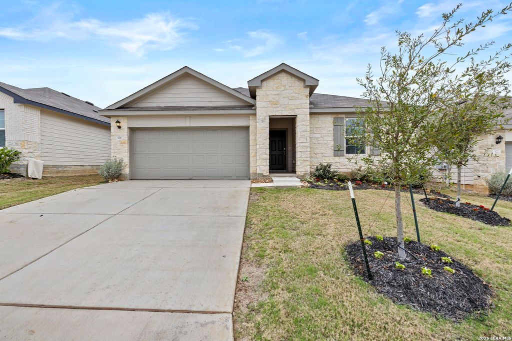 Photo of 326 Bluetick Trail, Seguin, TX 78155 (MLS # 1947326)