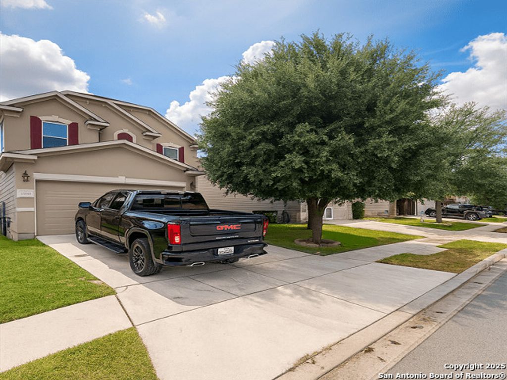 Photo of 9838 Twinbear Creek, San Antonio, TX 78245 (MLS # 1914436)