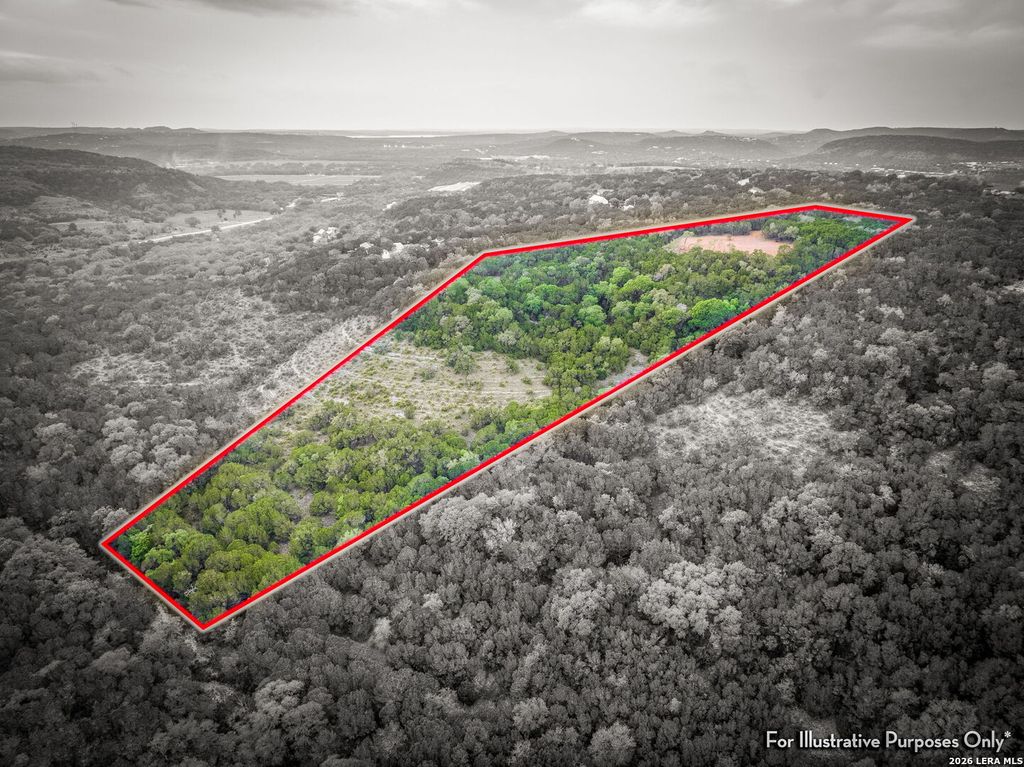 Photo of 535 EDEN RANCH DR, Canyon Lake, TX 78133 (MLS # 1959063)