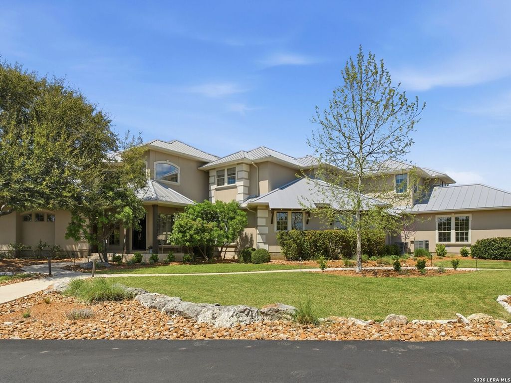 Photo of 102 Santa Fe Trl, Boerne, TX 78006 (MLS # 1954053)