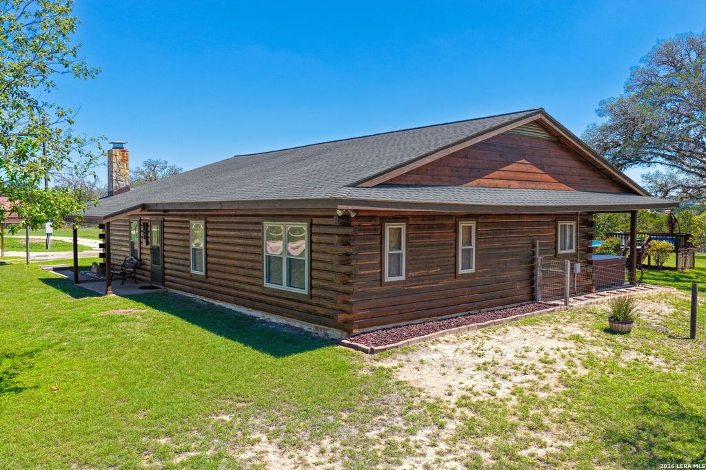 Photo of 715 Old Orchard, Bandera, TX 78003 (MLS # 1964237)
