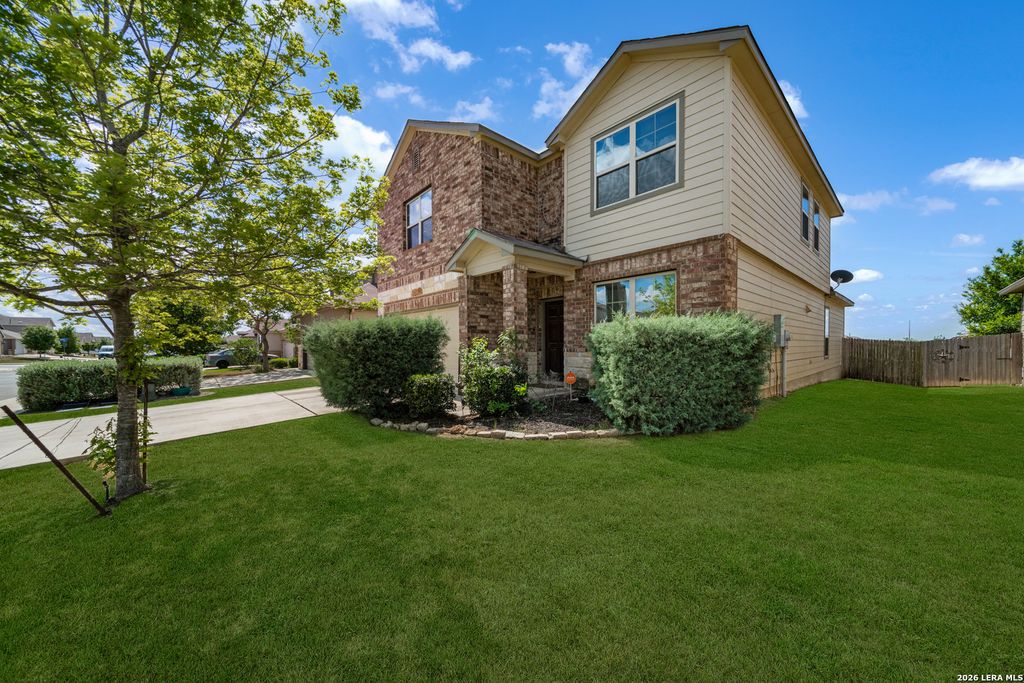 Photo of 10426 ROSALINA LOOP, Converse, TX 78109 (MLS # 1957360)