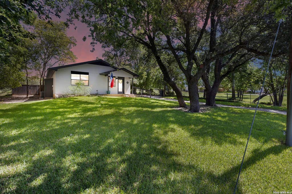 Photo of 500 CROSS MOUNTAIN DR, Fredericksburg, TX 78624 (MLS # 2006452)