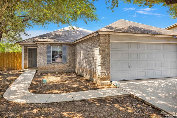 6019 OLD CORRAL, SAN ANTONIO, TX 78250 - Image 735e4e15dedf2e3a49bd2918a8de8162/2062521619