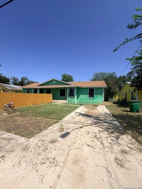 Photo of 323 Aldama 1 #1, San Antonio, TX 78237 (MLS # 2015214)