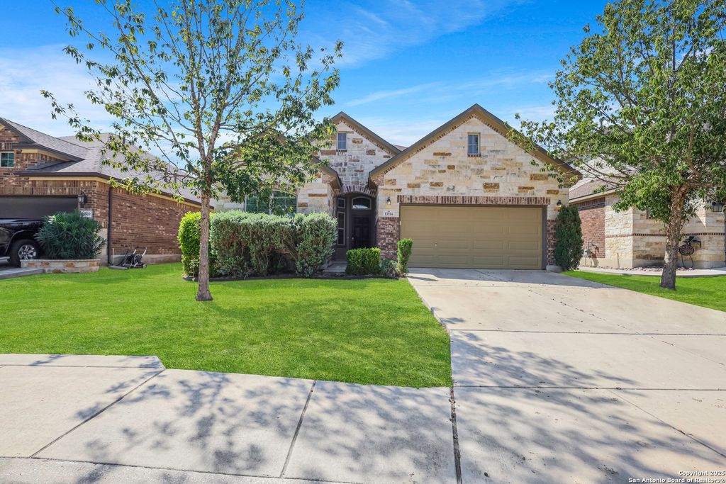 Photo of 13914 Cohan Way, San Antonio, TX 78253 (MLS # 1915772)