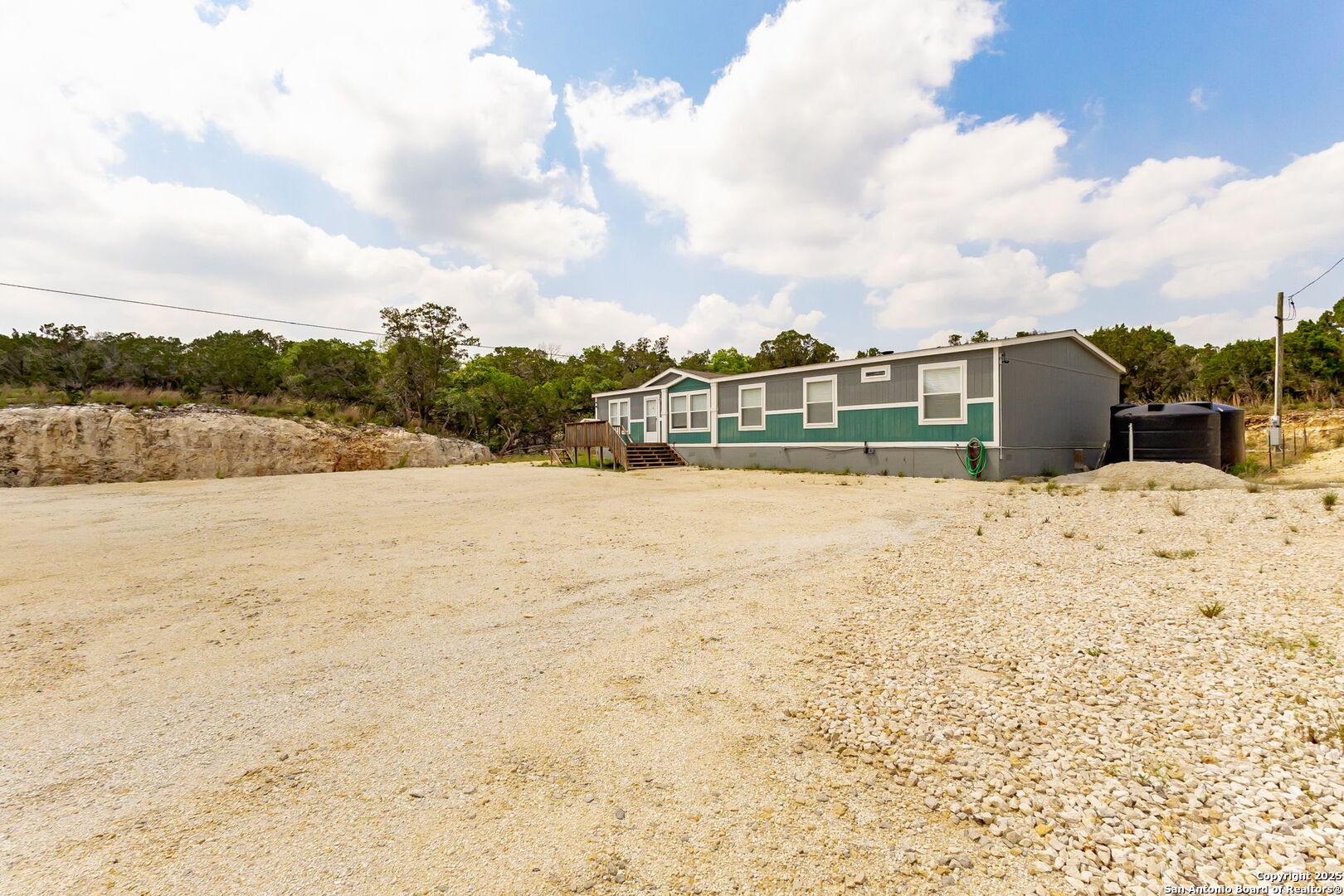 1611 Fuller